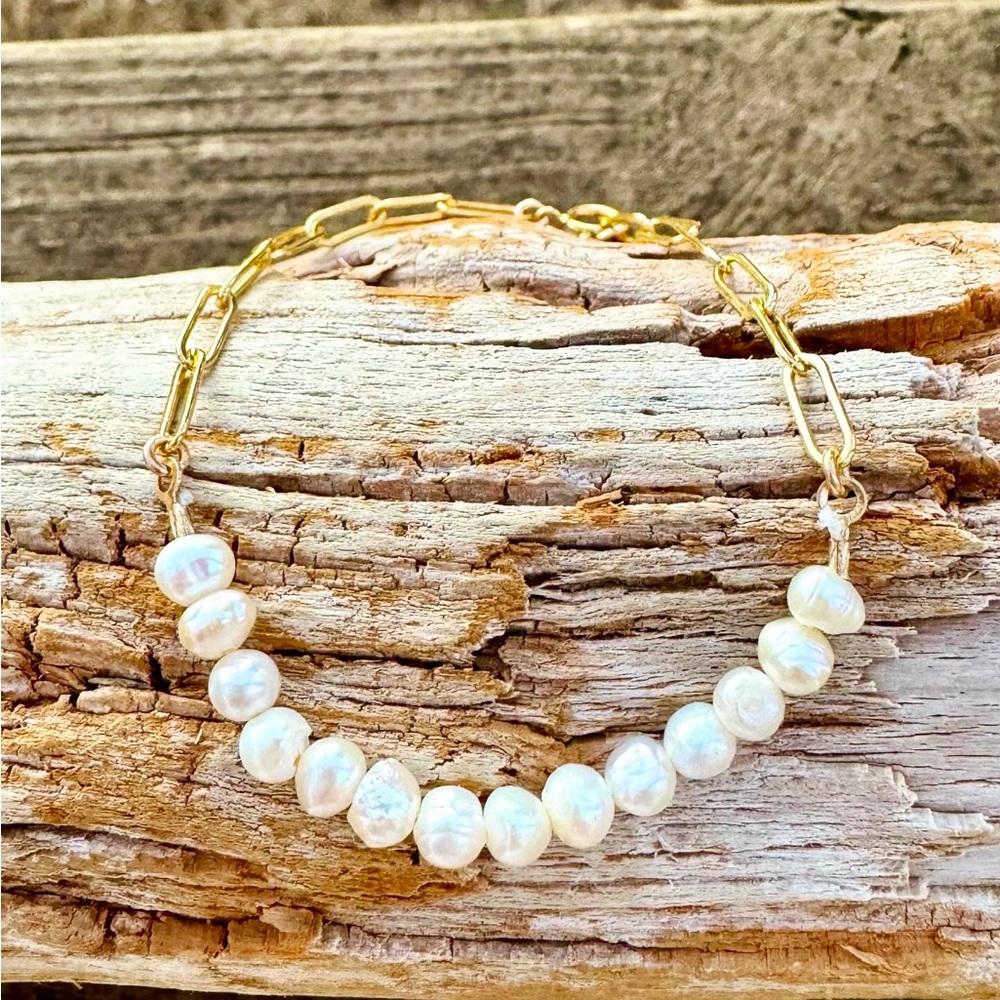 Pearl - Handmade 14k gold filled paperclip + freshwater pearl bracelet